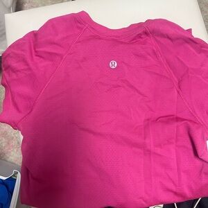 SONIC PINK SWIFTLY TECH LULU SHIRT